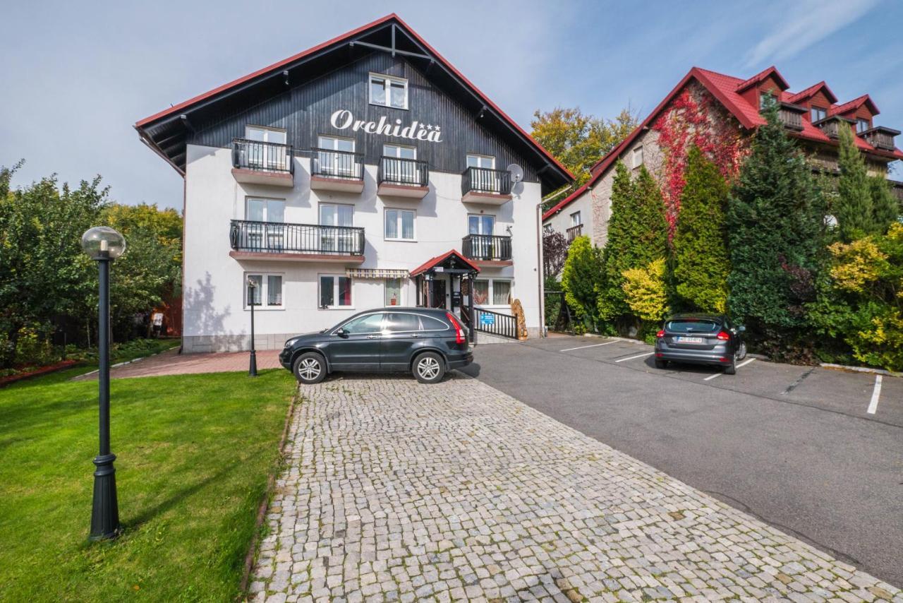 스클라르스카포렘바 Orchidea B&B 외부 사진